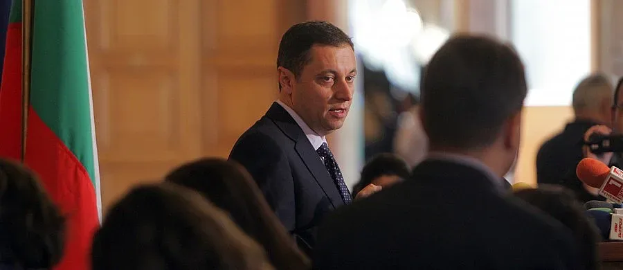 Яне иска да освети дело срещу Румен Овчаров