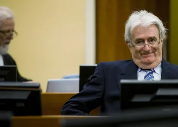 Караджич отхвърли всички  обвинения