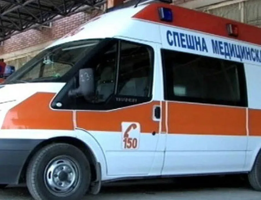 Майка с отнето дете скочи от 8-ия етаж