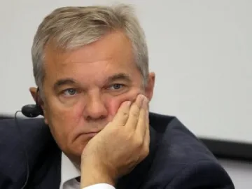 Петков с доклад на секретен форум във Виена