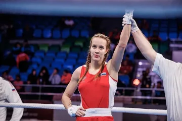 Напрежението расте! Рускиня предизвика Имане Хелиф на дуел