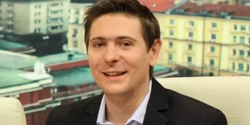 Задигнаха колата на Виктор Николаев