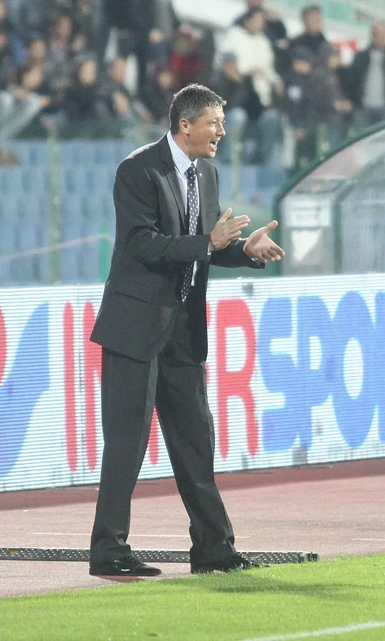 Любо беснее:Тръгнахме нагоре и ни взеха мярката    