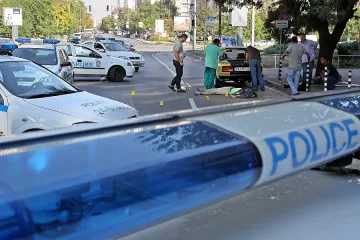 Хванаха данъчен за рекет