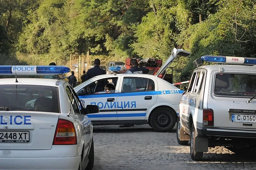 Кола изгоря и в Казанлък