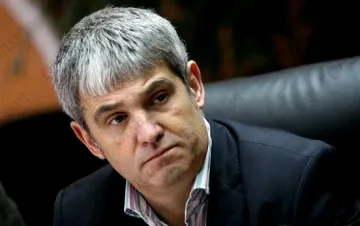 Учители стягат бунт за 112 млн. лв.