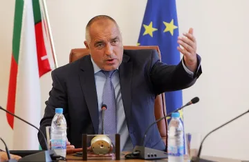 Бойко: Партиите да платят референдума