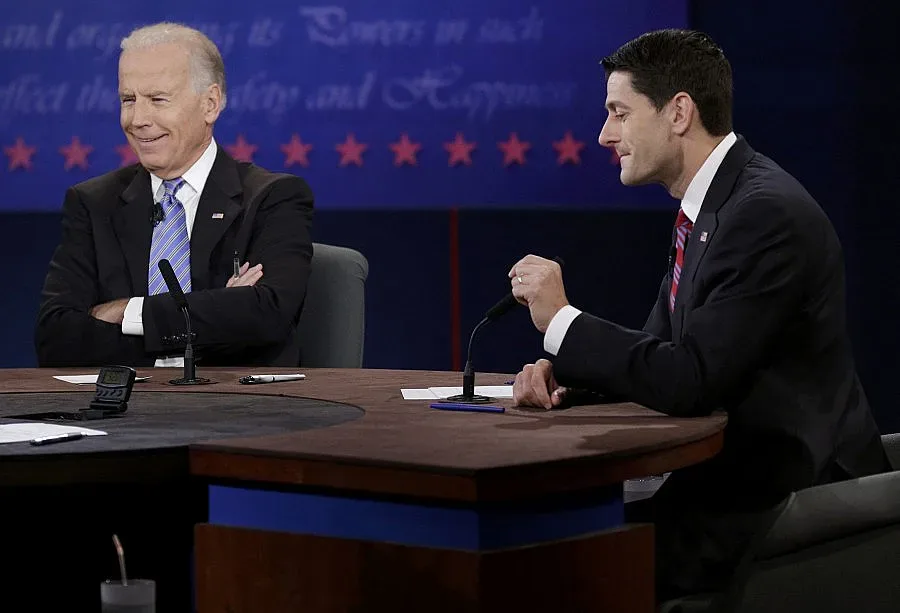 Байдън върна Обама в играта