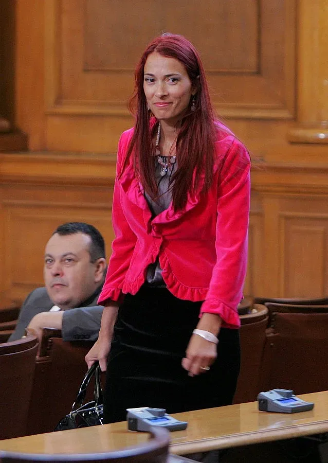 Депутатка бутна велосипедист   