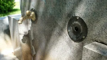 Оставиха роми на сух режим, пак не плащат