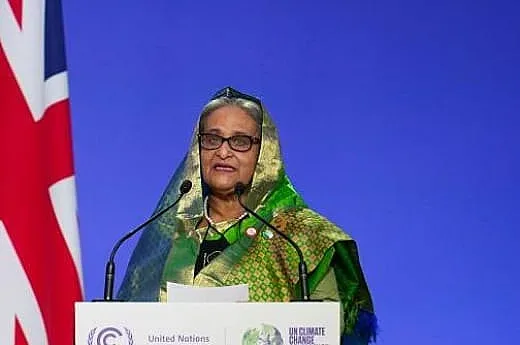 Кръвопролития в Бангладеш. Премиерът бяга с хеликоптер