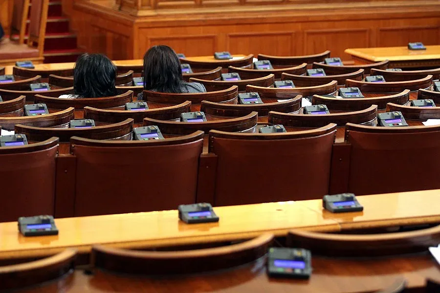 Още 6 месеца нищят шистовия газ