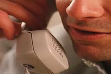 Мамят по телефона вече с грип