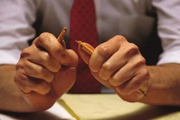 Психолог помага на служителите на НКЖИ