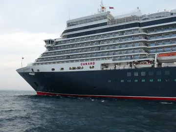 Бурята не уплаши "Куин Елизабет"