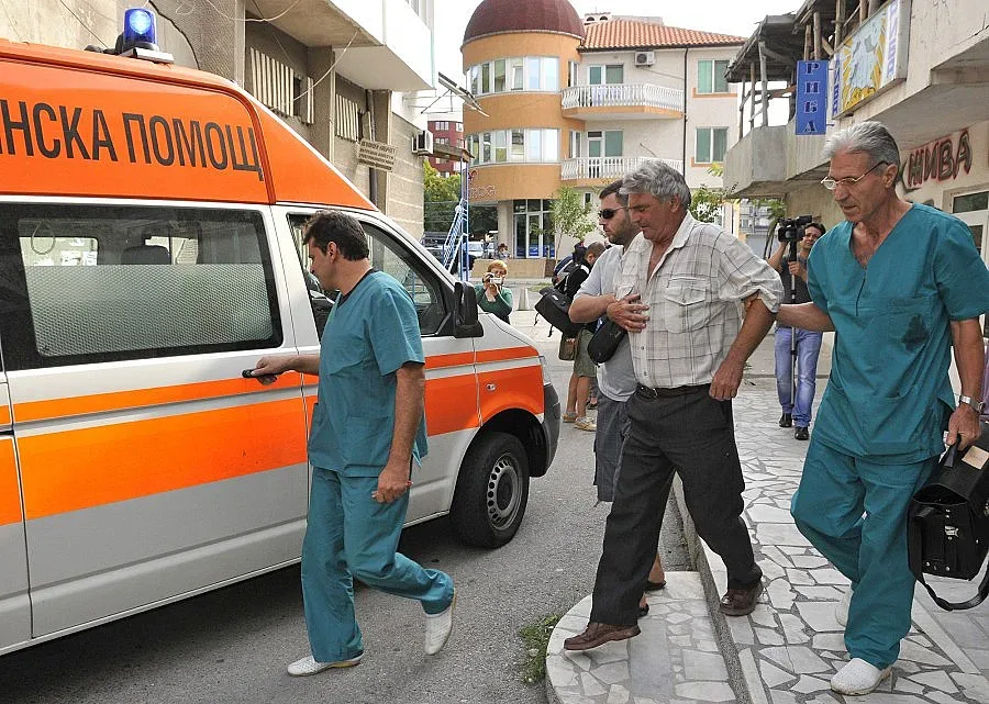 Медиците скочиха срещу спешните sms-и