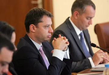 Добрев: БСП да плати за референдума