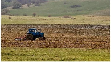 Земеделците притеснени за сеитбата на пшеница