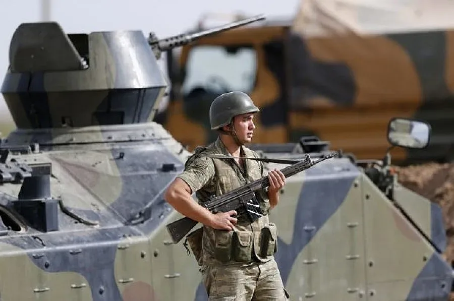 Турция с ответен обстрел на Сирия