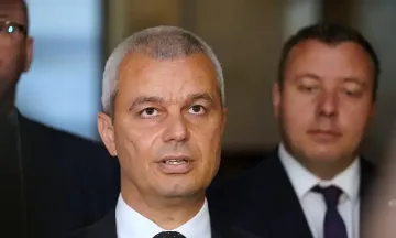 "Възраждане" с два въпроса след връщането на третия мандат