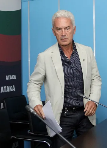 Новините на турски остават