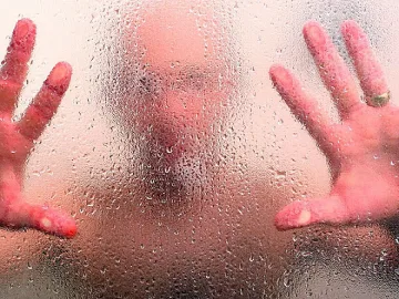 Ромски барони въртят нелегални бани