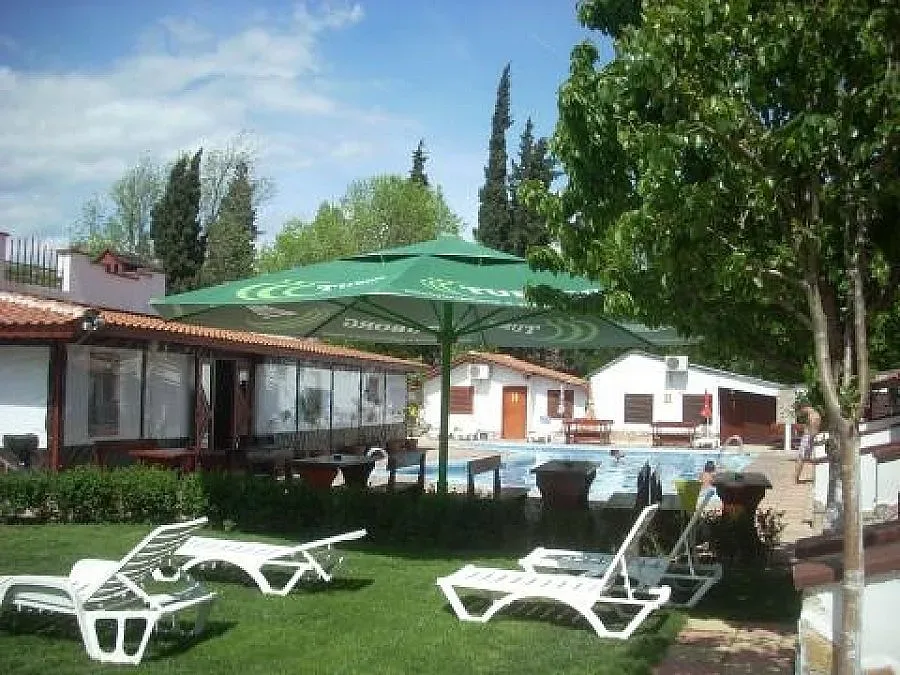 Хотелиери скачат срещу данък "креват" 