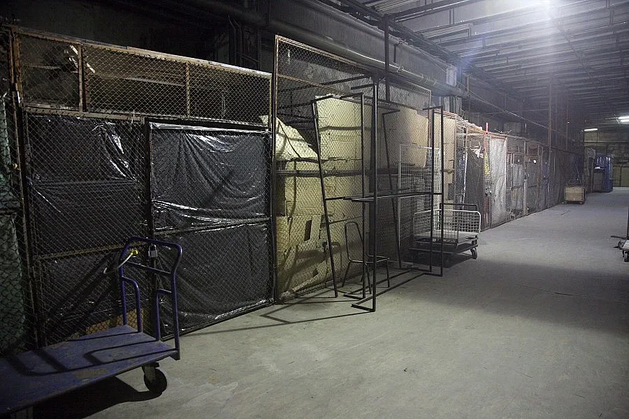 Мулета вкарват цигари в дисаги     