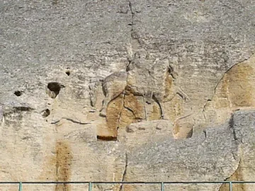 Дянков дава 1 млн.лв. за Мадарския конник