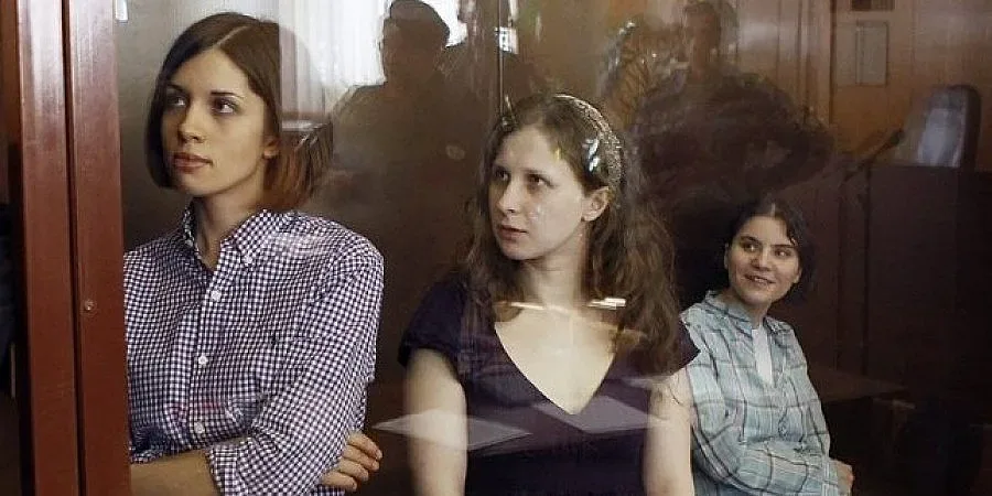 Църквата се застъпи за Пуси Райът 