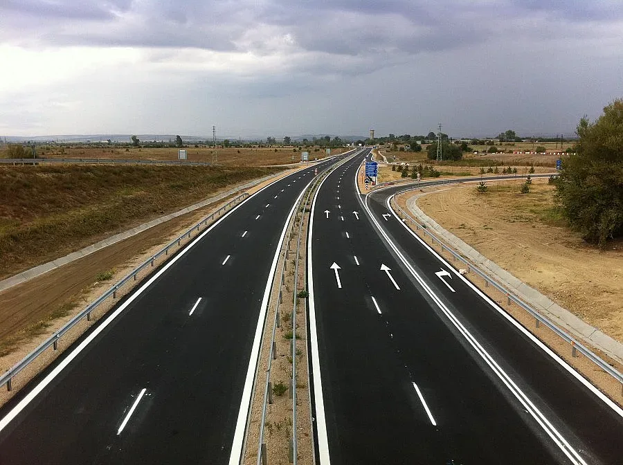 Перли светят по пътя до Дунав мост 2