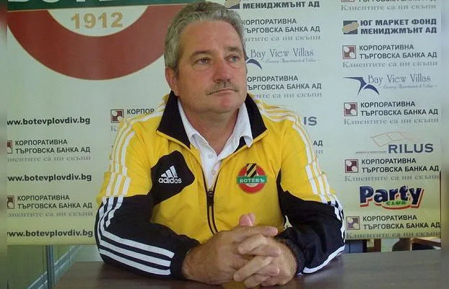 "Ботев" взе първа победа   