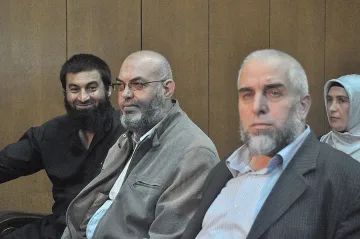 Битка за имоти зад делото с имамите     