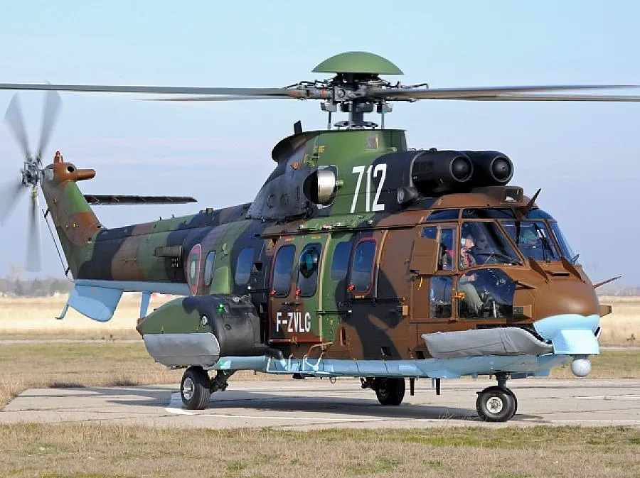 Правителството летяло 12 пъти с "Кугър"