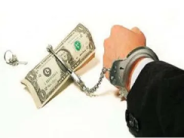 Лошите заеми падат за трети пореден месец