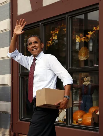 Обама води значително над съперника си Ромни