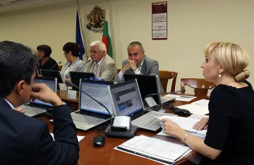 ВСС на изпроводяк отчете 35 уволнения и 8000 жалби