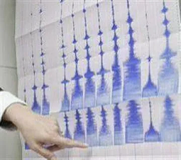 Трусове будят Южна Италия