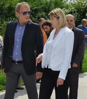 Варненският кмет оздравя за ден