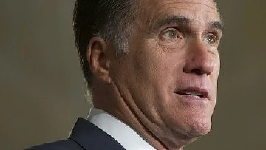 Мит Ромни имал акции на "Газпром"