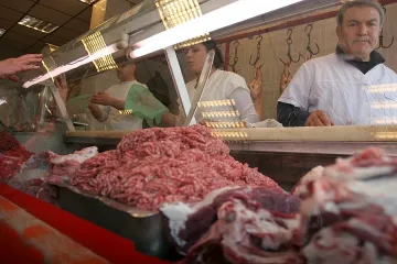 Цените на колбасите скачат 