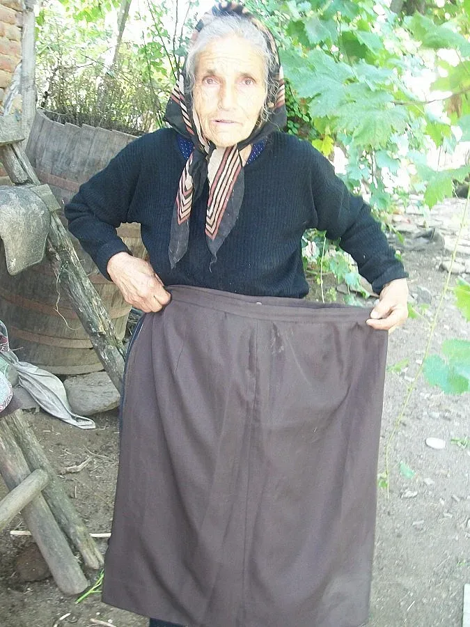 Баба Божия гледала канабис заради борчове