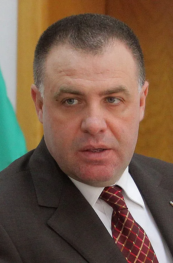 Брюксел няма да спира производството на тютюн