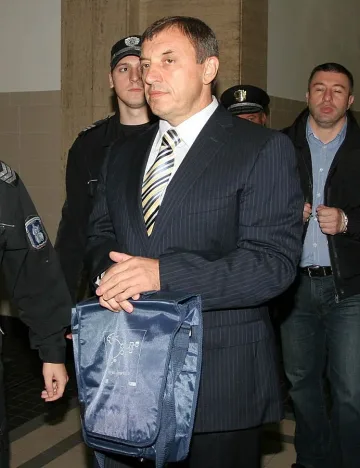 Алексей Петров пак си иска свободата