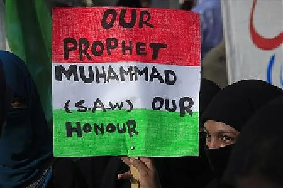 100 хиляди за главата на режисьора на филма за Мохамед (обновена)