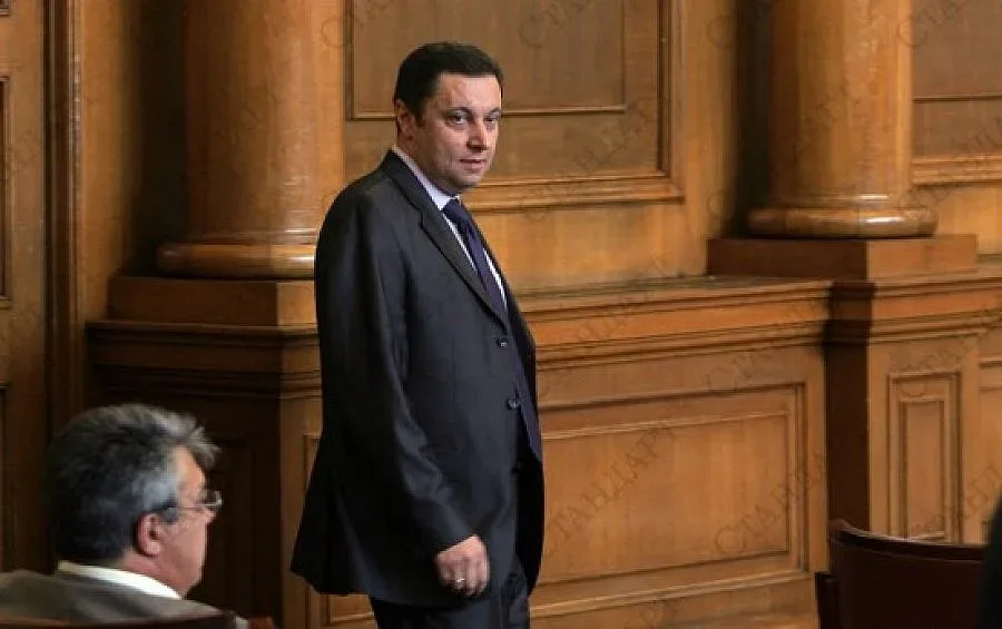 БСП разнасяла и хепатит