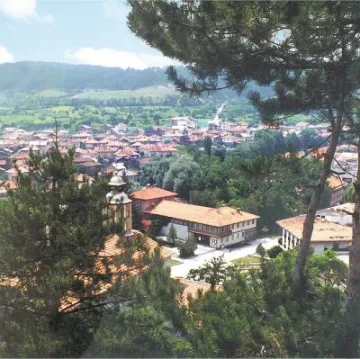 Жалват се от политически назначения на безработни в Белица