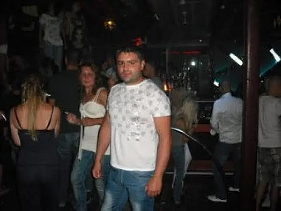 Иво плашил бивше гадже с киселина