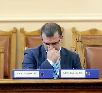 Опълчение срещу Дянков   