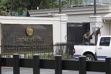 Уволнения в Либия заради американския посланик